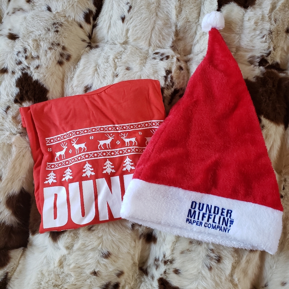 The Office Christmas T-Shirt and Santa Hat Bundle